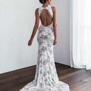 Grace Loves Lace Alexandra Rose in ivory with Chai lining size small